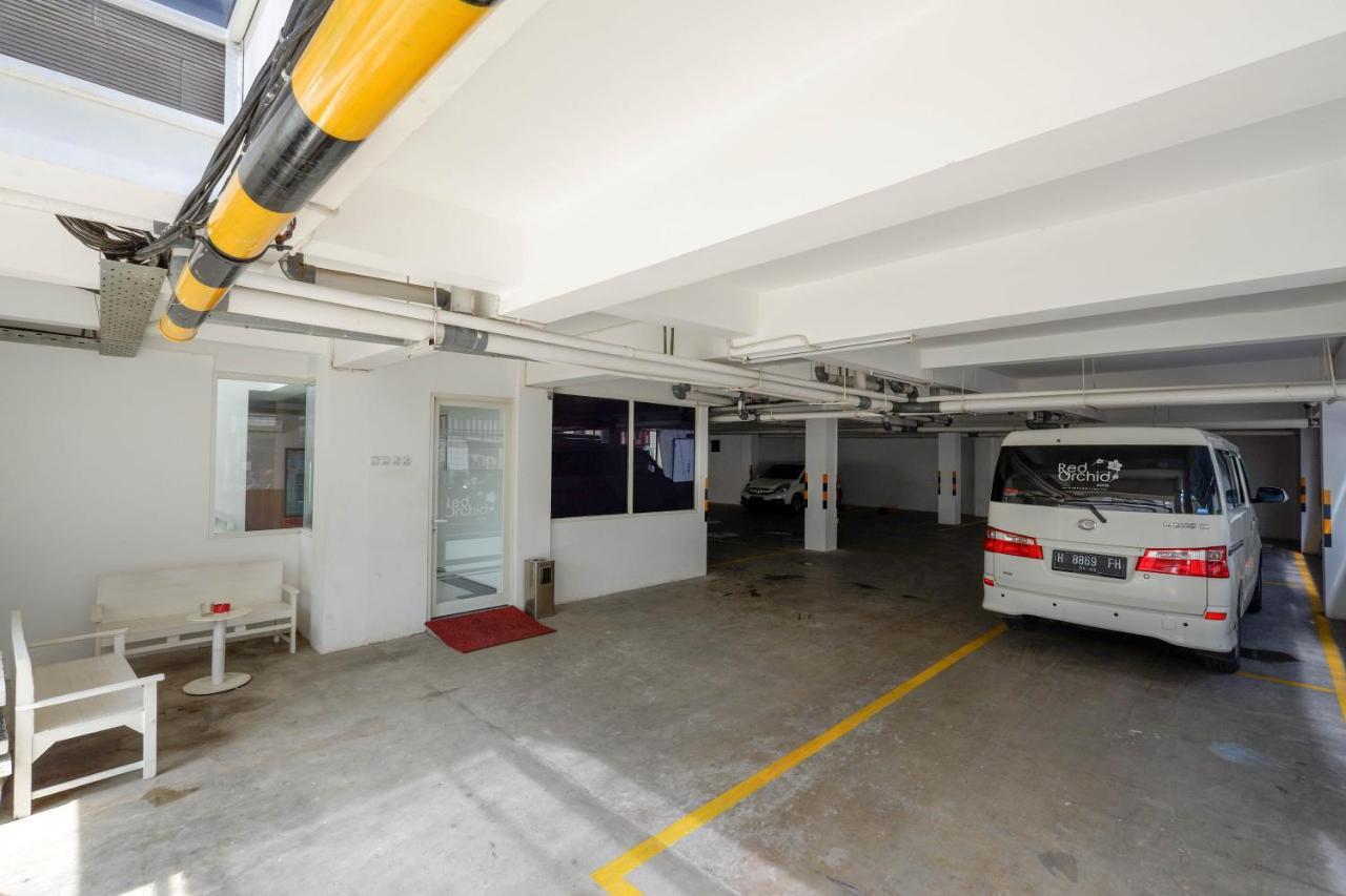 סמאראנג Reddoorz Plus Near Ciputra Mall Simpang Lima מראה חיצוני תמונה